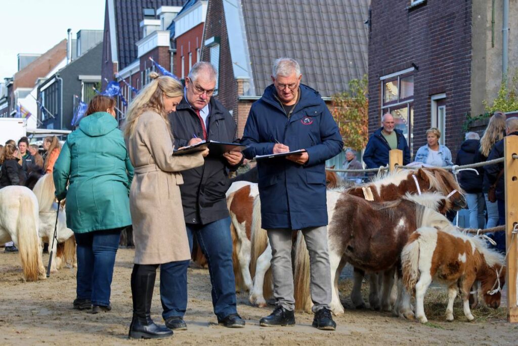 367e Paardenmarkt Ameide